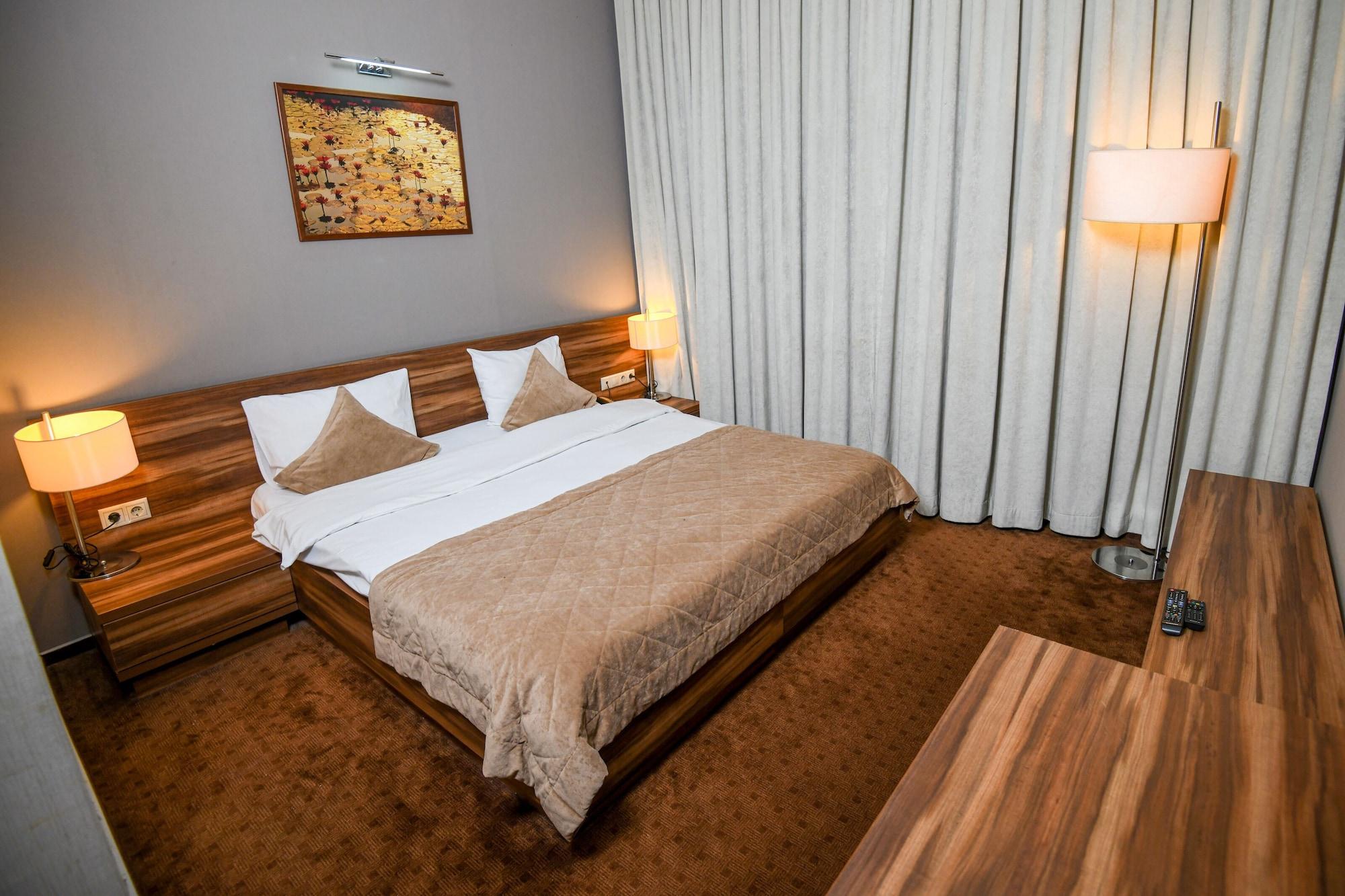 Avenue Hotel Baku Exterior photo